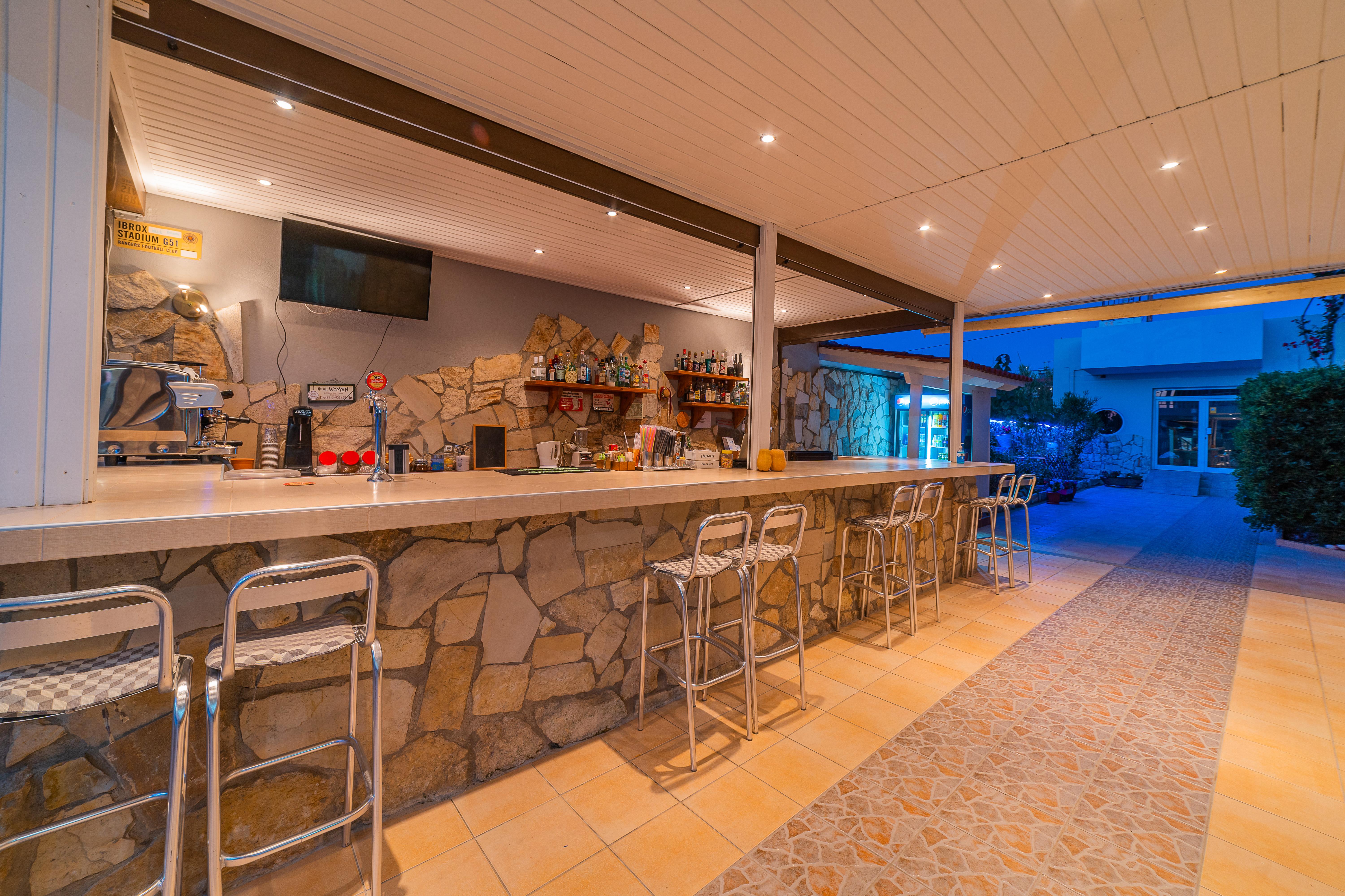Blue Dream Hotel Stavromenos Exterior photo