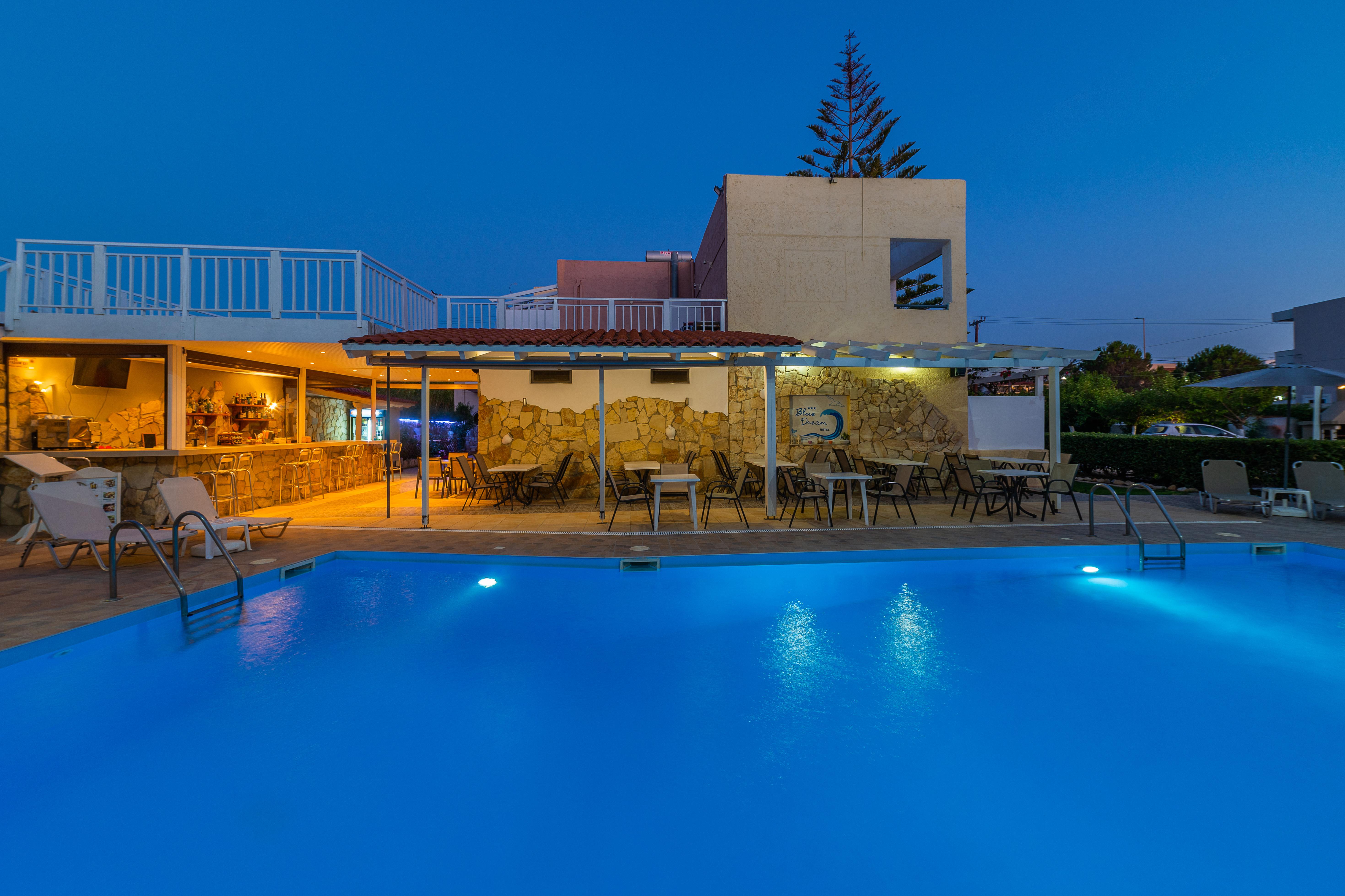 Blue Dream Hotel Stavromenos Exterior photo