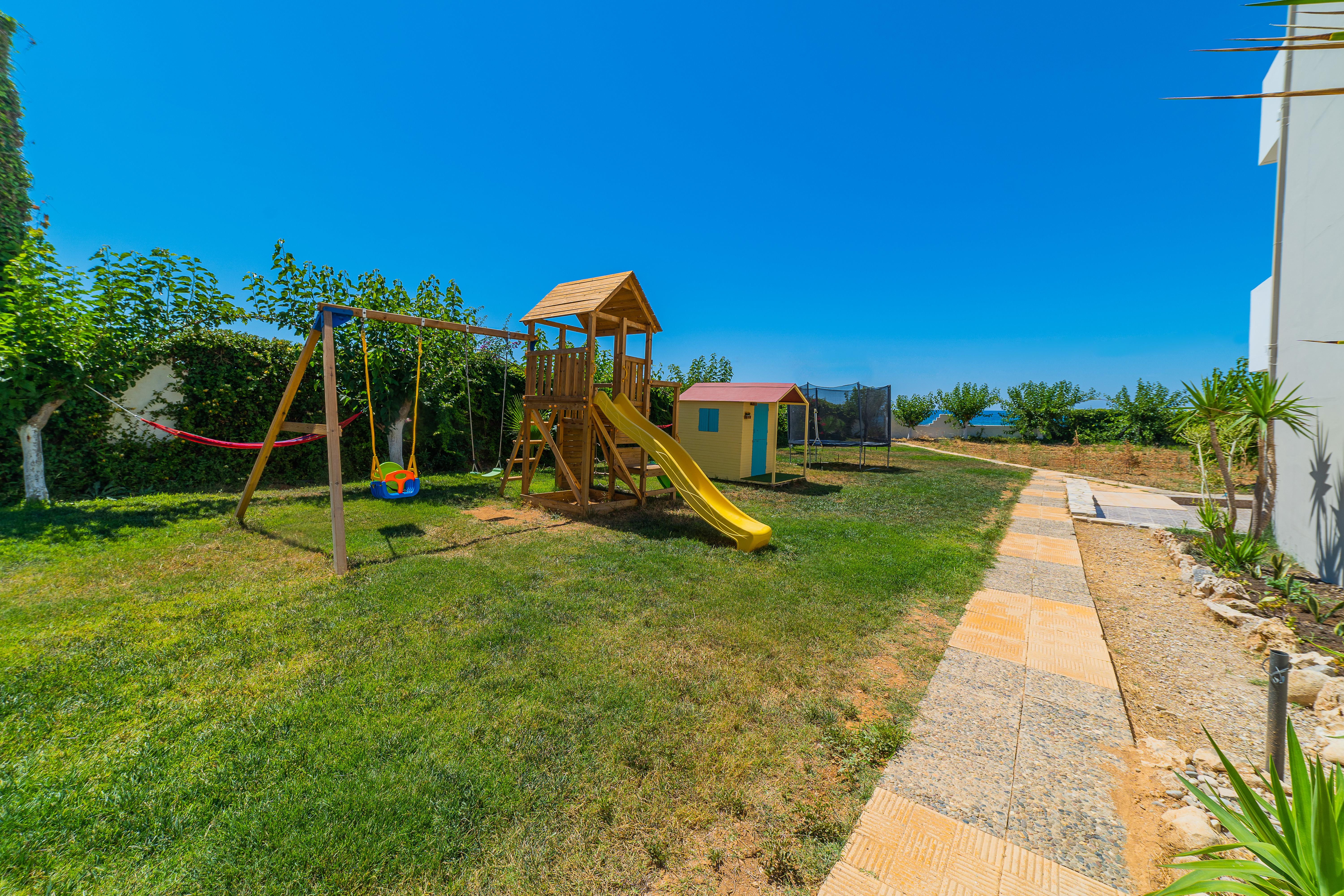 Blue Dream Hotel Stavromenos Exterior photo