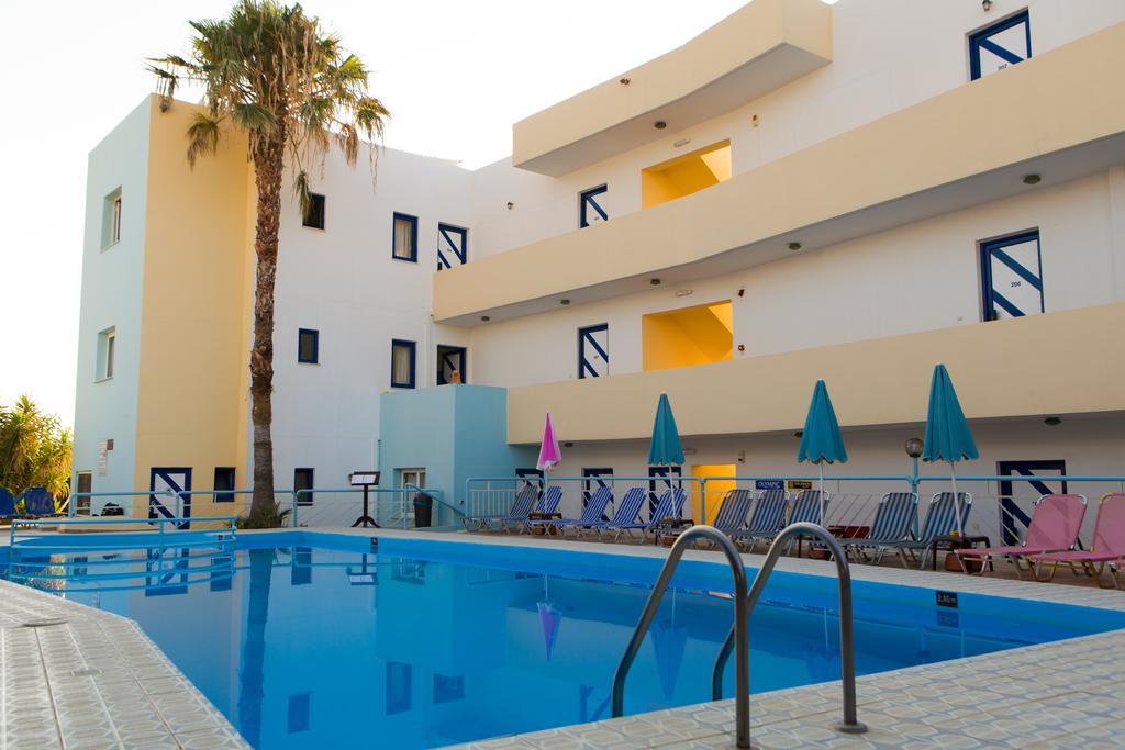 Blue Dream Hotel Stavromenos Exterior photo